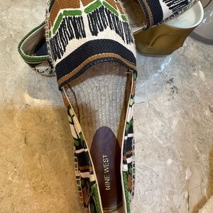 Espadrille  Nine West Black and Green Flats with Geometric Design